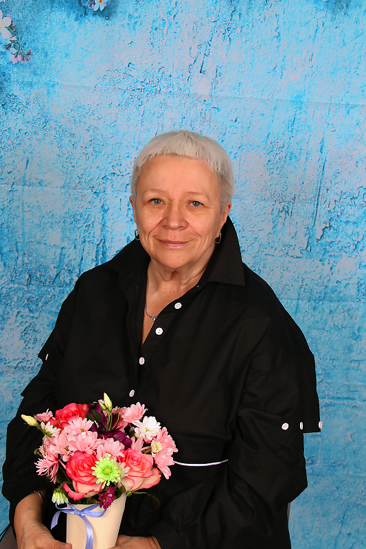 Лебедева Елена Ивановна.