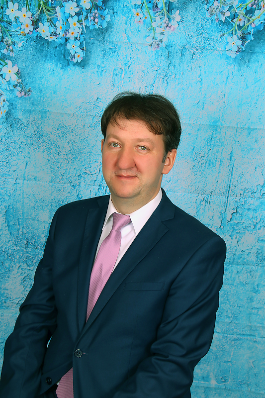 Товстик Александр Николавич.
